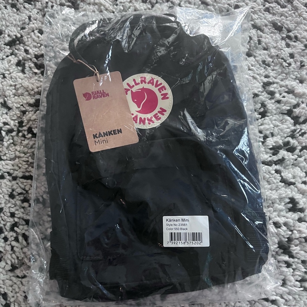 Fjallraven Kãnken Mini Black Blackpack